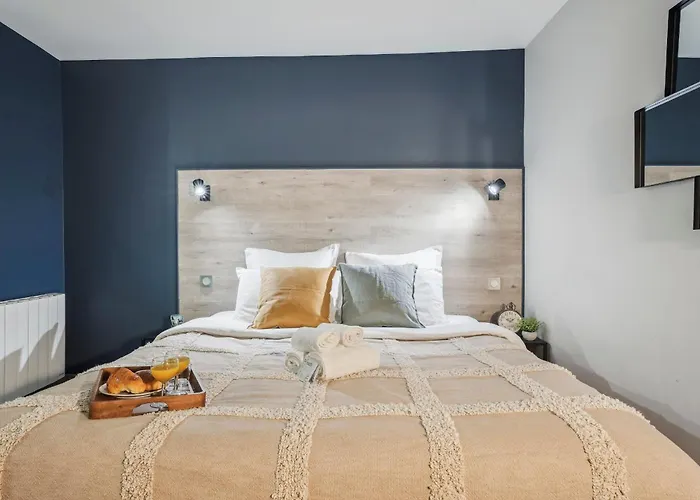Apartman Eiffel Tower 1br Prime