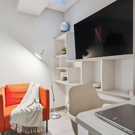 Eiffel Tower 1br Prime パリ